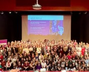 Kurultay katılımcıları