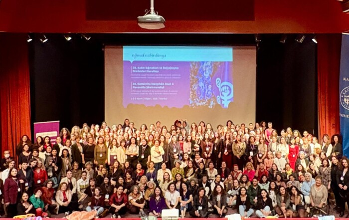 Kurultay katılımcıları